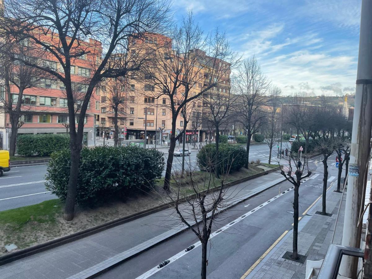 Fantastico Apartamento En El Centro De Bilbao Bagian luar foto